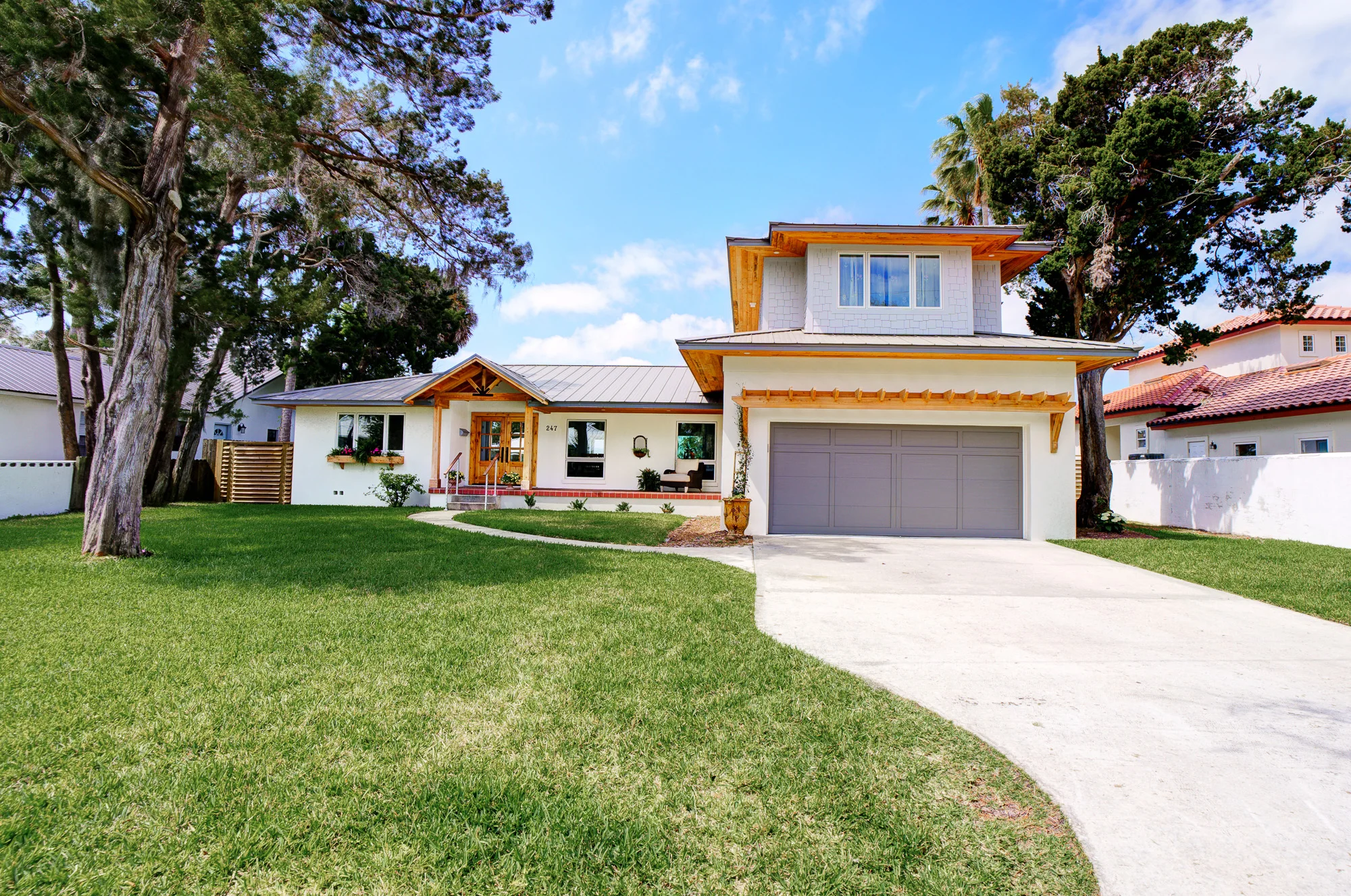 Coastal Modern, architectural photography by MBJR Creative